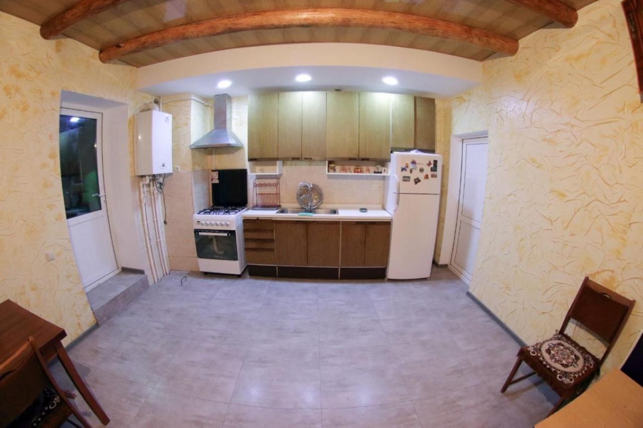 Vanand Guest House Gyumri Eksteriør bilde